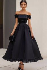 Schwarzes Schulterfreies Ballkleid in A-Linie